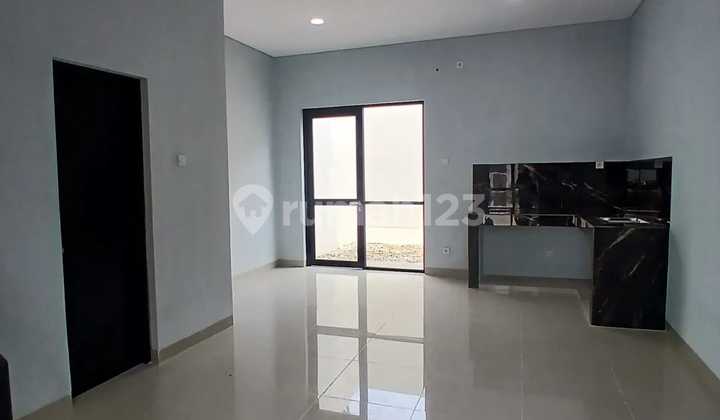 Dijual Rumah Brand New di Taman Surya 5X12 2