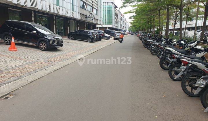 Dijual Cepat Cocok untuk Kantor di Griya Inti Sunter 1