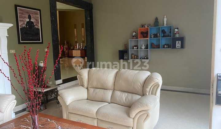 Luxury House in Mediterania Kelapa Gading 2