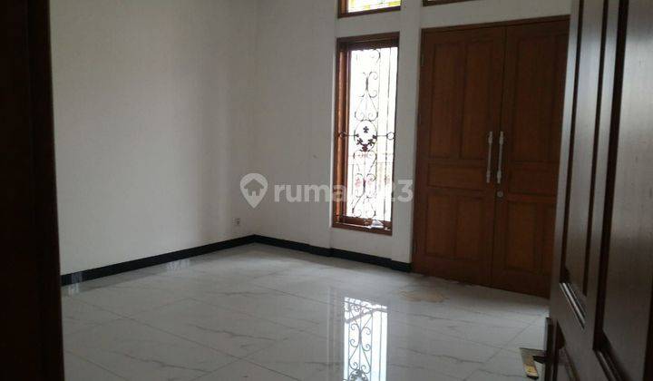 Dijual Rumah Siap Huni Di Permata Buana Jakarta Barat 2