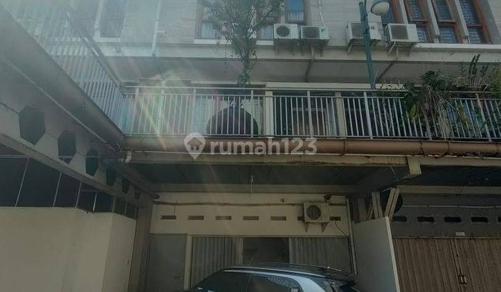 Ruko Mewah Istana Pasteur Regency Mainroad 3