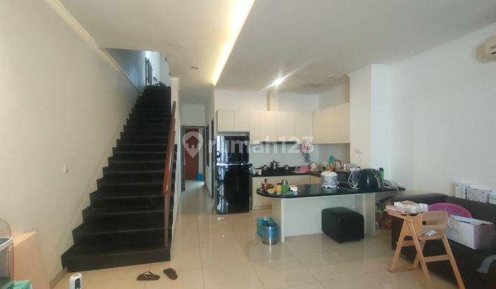 Ruko Mewah Istana Pasteur Regency Mainroad 11