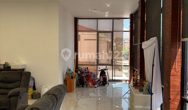 Exclusive Ready-to-Use Business Space in Pleburan 2