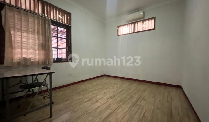 For Rent Nice and Ready-to-Occupy House in Anggrek 2