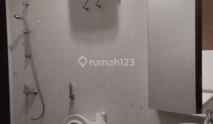 Disewakan rumah cluster whelford  full furnished 60jt per tahun 3 Lantai 11