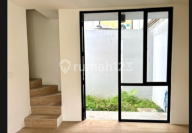 Disewakan Rumah Cluster Cendana Icon Estate 2