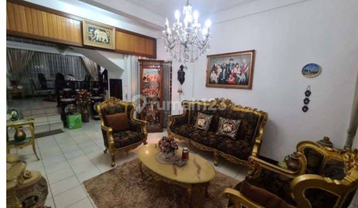 Di Jual Rumah di Pusat Kota Cirebon