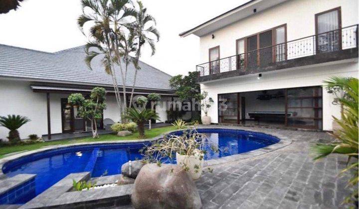 Di Jual Villa Berawa Bali 1