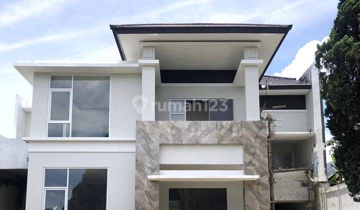 Rumah Bagus Semi Furnished SHM di Lembang, Bandung Barat 1