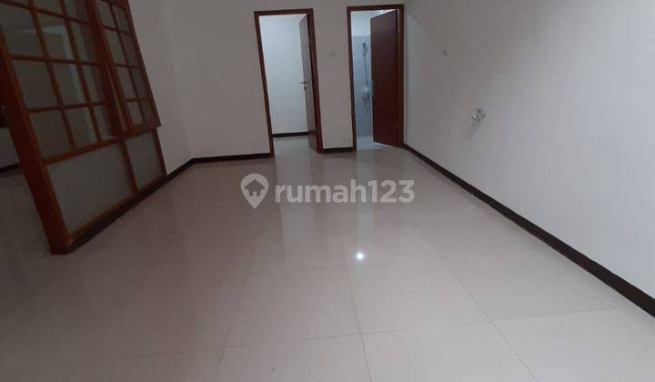 Rumah Sudah Renovasi Semi Furnished SHM di Kopo, Bandung 2