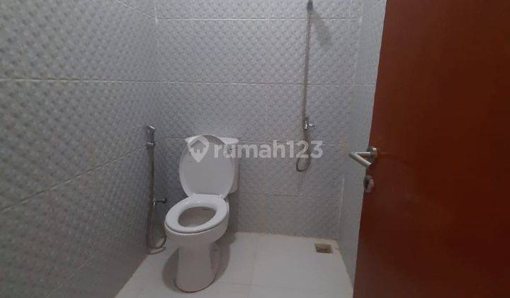 Rumah Sudah Renovasi Semi Furnished SHM di Kopo, Bandung 2