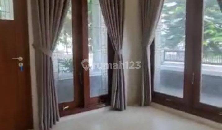 Rumah 2 Lantai SHM di Kota Baru Parahyangan, Bandung 2