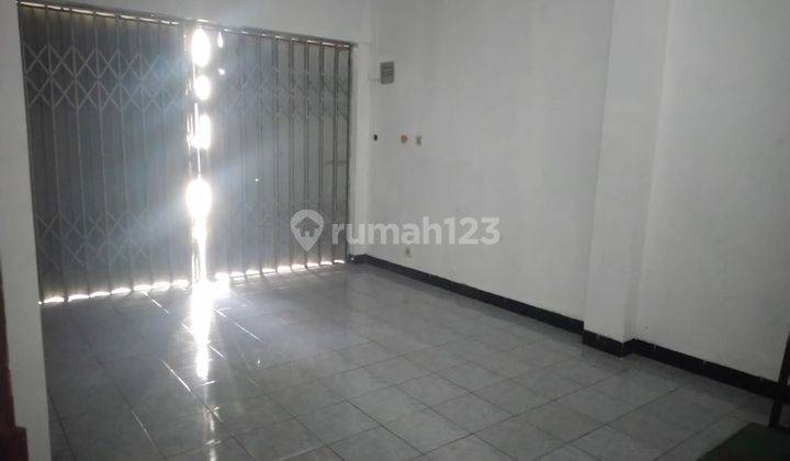 Rumah 2 Lantai SHM di Sayap Bkr, Bandung 5