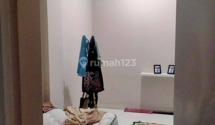 Rumah Bagus Furnished SHM di Sayap Bkr 11
