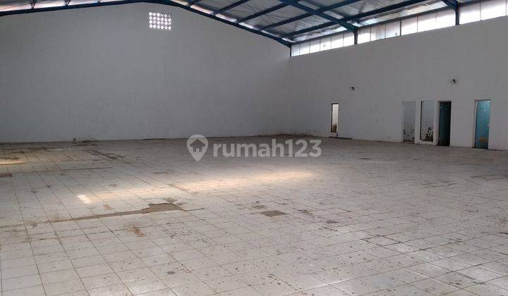 Gudang di sayap Kopo lokasi strategis  1