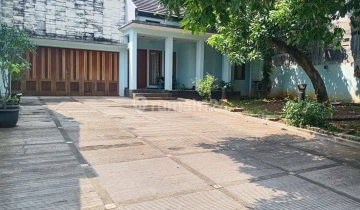 Rumah classic dan strategis di Pancoran Jakarta Selatan  1