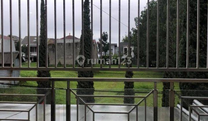 Rumah di pondok hijau bandung terawat dan luas  2