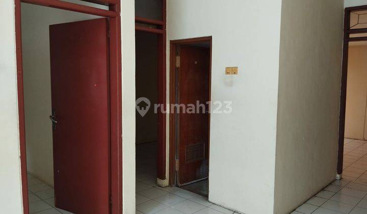 Dijual rumah TKI 2, Patung Kuda 2