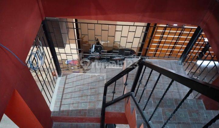 Dijual Rumah Tinggal ada Usaha Koskosan 8 kamar di Taman Kopo Indah 1 Bandung 2