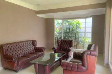 Disewakan HOME RENTAL @Menteng Jakarta, Lokasi Super Prime, Dekat MRT HI, Semi Furnished 1