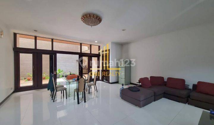 Dijual Rumah 2 lantai di Batununggal, Minimalis Modern, Akses Jalan Lebar 2