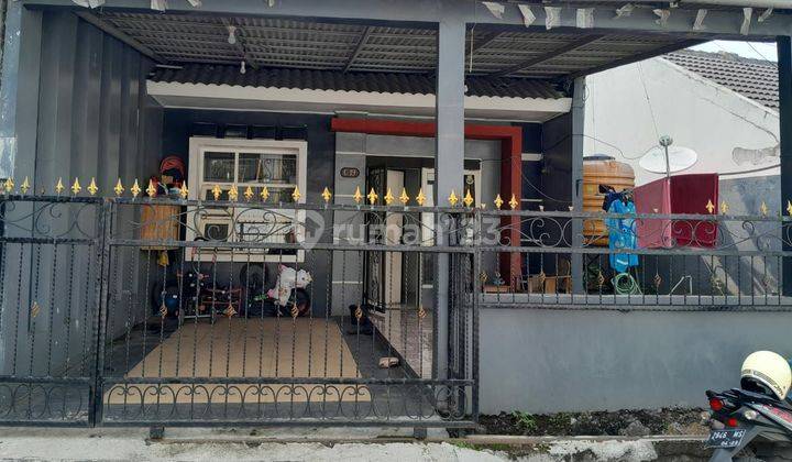 Dijual Rumah dengan harga Murah di Jatihandap 1