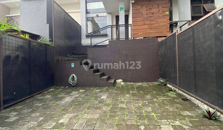 Disewakan RUKO 2 Lantai, Lokasi strategis dekat Mall Setrasari Bandung 1