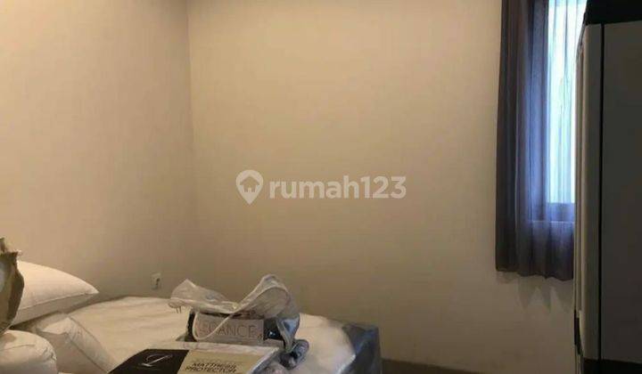 Dijual Rumah Asri terawat 2 lantai , SemiFurnish di Summarecon Bandung 2