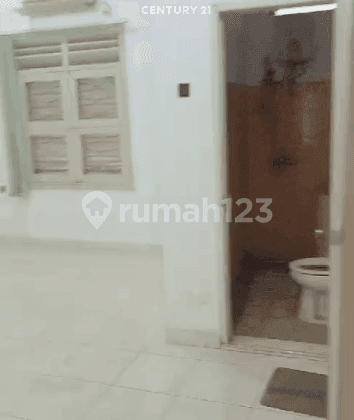 Rumah 1 Lantai Siap Huni Di Jl Komud Supadio Husen Bandung 2