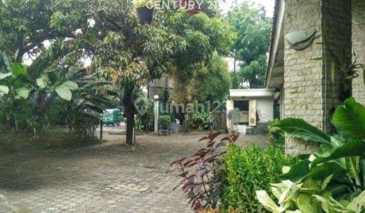 Rumah Dan Tempat Usaha SHM Di Jl Taman Pramuka Sayap Riau Bdg 2