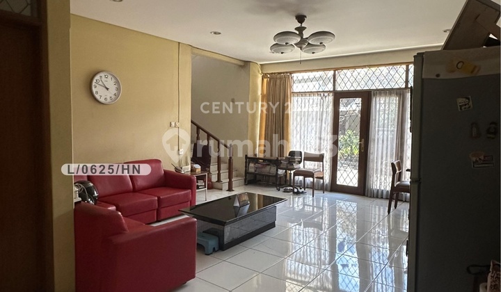 foto lainnya rumah bagus 2 lantai hadap