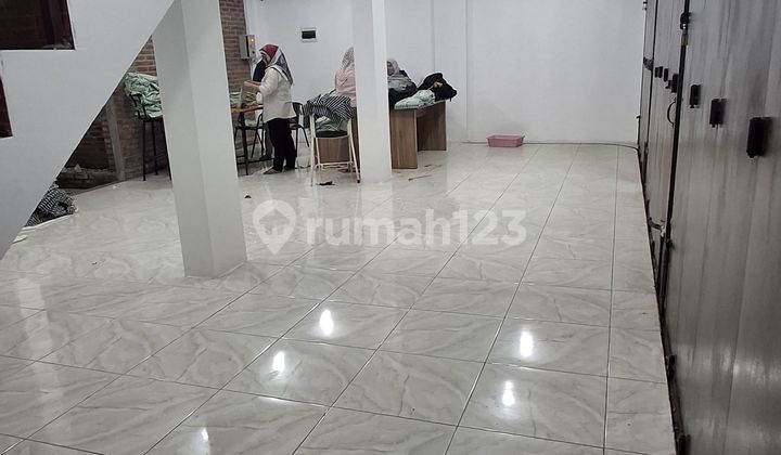 For Sale: Large Former Cafe Shop House on Main Road Soreang, Cheap and Still Negotiable.