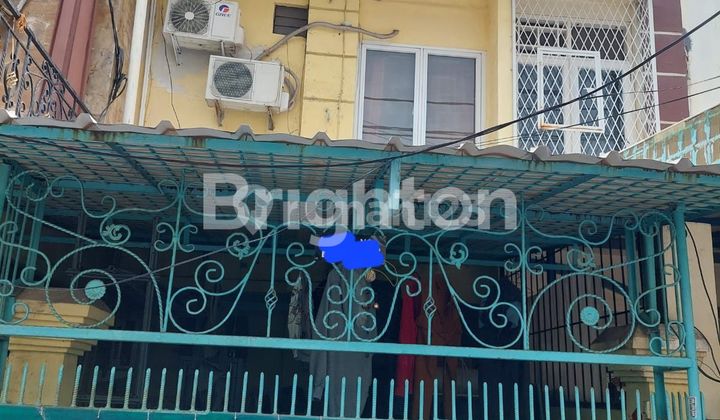 RUMAH DI TAMAN PALEM LESTARI CENGKARENG