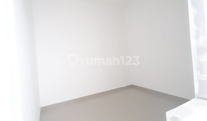 Dijual Cepat Rumah Bagus Minimalis Lt 72 Lb 90 Harga Murah di Limus Pratama 2