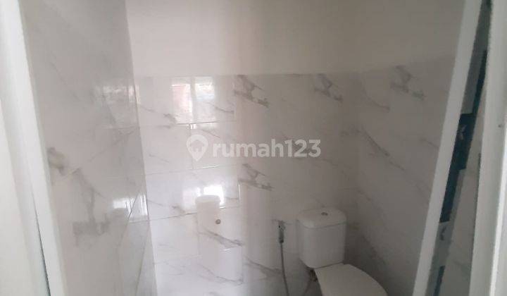 Dijual Cepat Rumah Minimalis Lt 72 Lb 70 Harga Murah di Limus Pratama 3