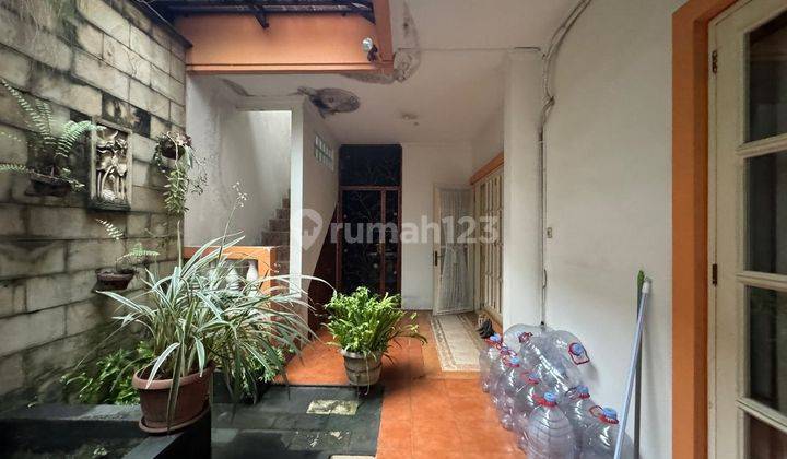 rumah megah 2 lantai bagus rapih nyaman kota wisata lt 202 lb 300 2