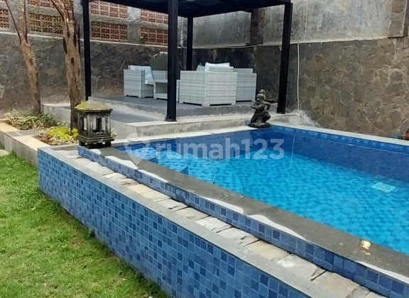 Sewa Murah Rumah Furnished Rafles Hills Cibubur