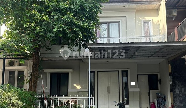 Nice Minimalist House Cheap Comfortable Land 128 Building 200 Kota Wisata Nice Minimalist House Cheap Comfortable Land 128 Building 200 Kota Wisata