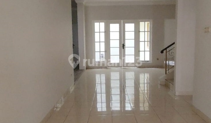 rumah 2 lantai siap huni bagus rapih lt 200 lb 250 kota wisata