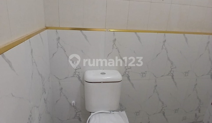 rumah siap huni murah 2 lantai rapih lt 96 lb 120 legenda wisata 2