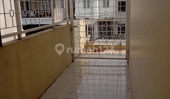 rumah sewa bagus siap huni murah legenda wisata lt 136 lb 150 2