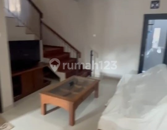 rumah sewa siap huni raffles hills 2 lantai rapih lt 120 lb 150