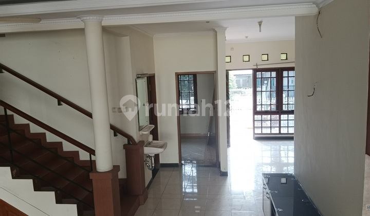 rumah raffles hills bagus siap huni murah nyaman lt 300 lb 250