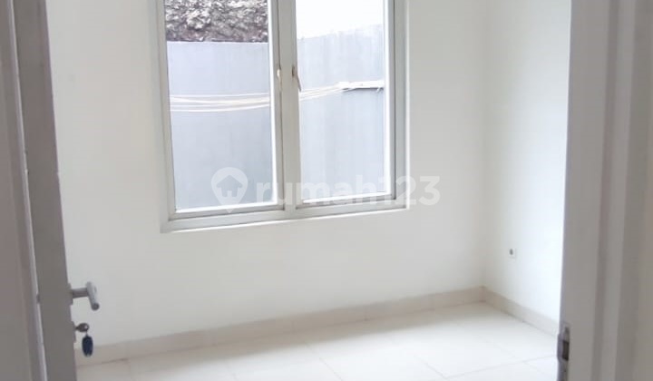 rumah sewa bagus siap huni rapih lt 102 lb 70 citra gran nego 2