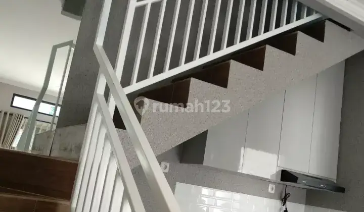 Mandala Townhouse Rumah baru kotamadya Bandung 2lantai modern minimalis SHM 12