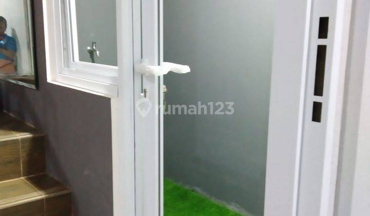 Rumah kota bandung 2 lantai modern minimalis SHM 5