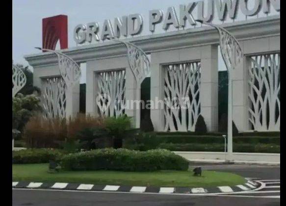 Rumah di Grand Pakuwon Semi Furnished Surabaya Barat Murah Hen462 1