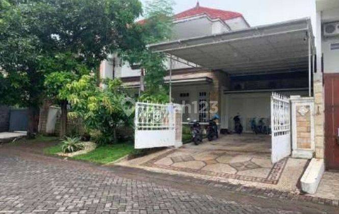 Rumah 9047 Villa Royal Pakuwon City Surabaya Murah  1