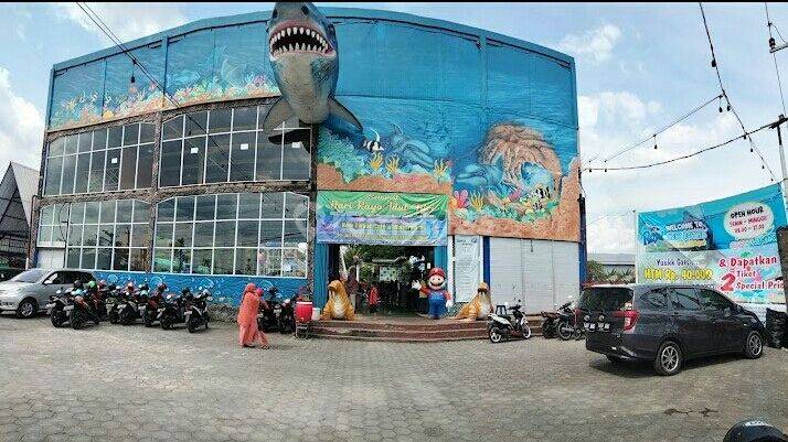 Tempat Wisata Waterboom Grogol Solo Jawa Tengah Murah 2