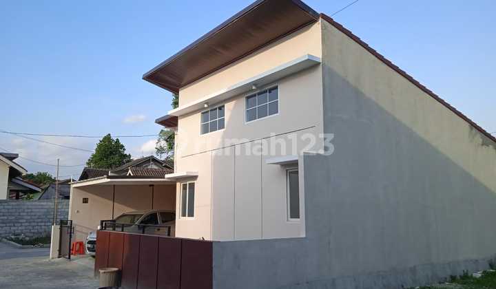Rumah Luas 157 m2 di Ambarketawang Dekat UMY